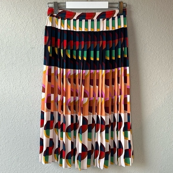 J. Crew Pleated Midi Skirt in Art Deco Print Size 00 - Picture 2 of 11